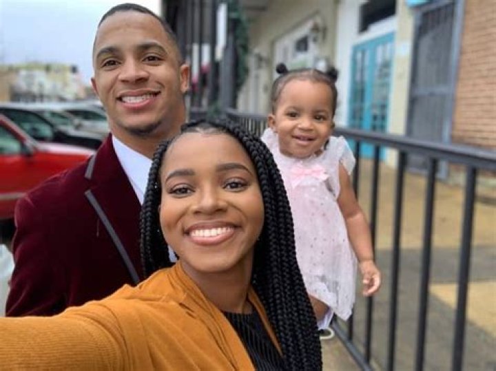 Johnathan Abram Biography, Age, Height, Wife, Net Worth, Family