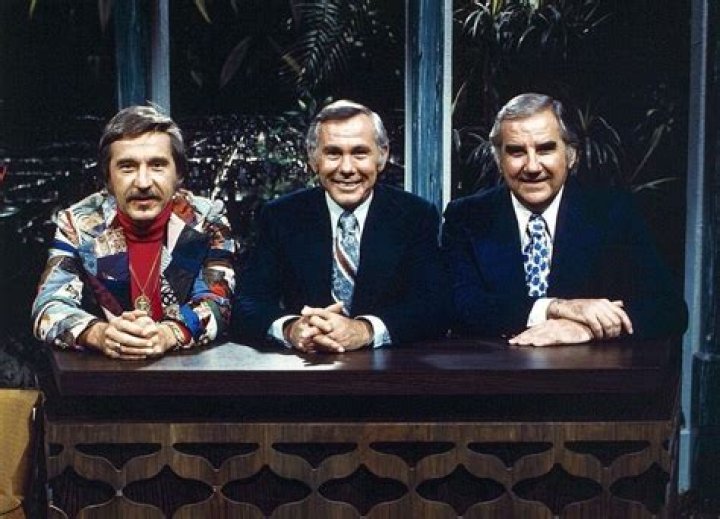 Johnny Carson (TV Show Host) - Age, Birthday, Bio, Facts, Family, Net Worth, Height & More