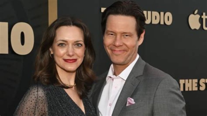 Jon Barinholtz And His Wife Annika Has Maintained To Keep Their Relationship Private