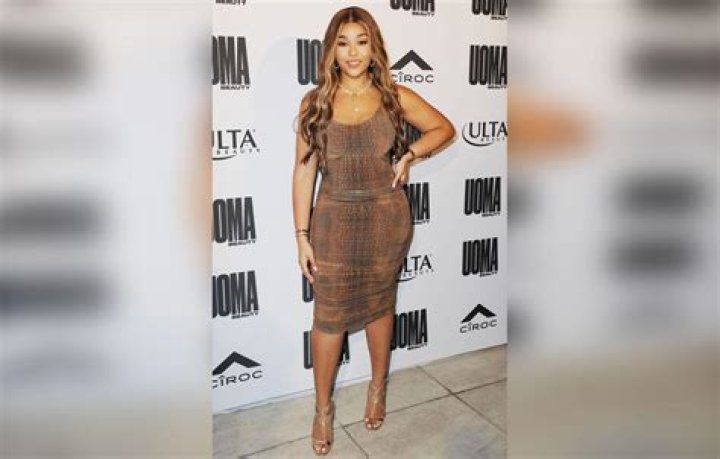 Jordyn Woods Shows Off Her Crazy Curves During Night Out After Hiking ‘6 Miles’: ‘Made It to the Top’