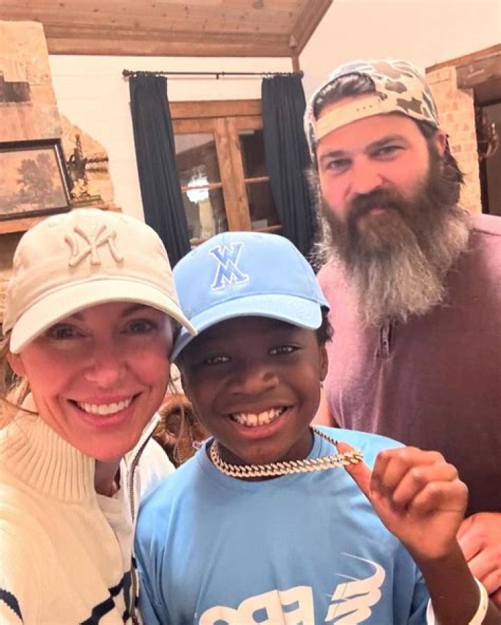 Josephine Tucker Robertson: Who Is Julian Robertson’s Wife?