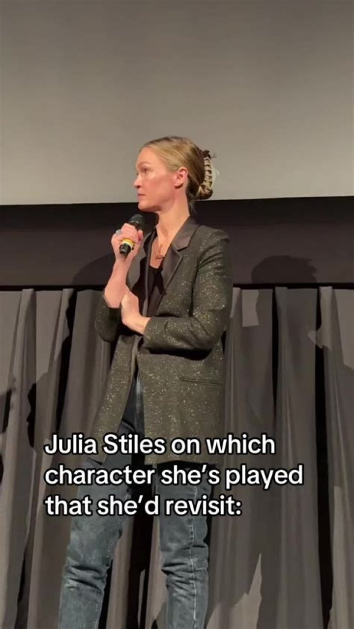 Julia Stiles Net Worth 2024: What Is The Actress Worth?