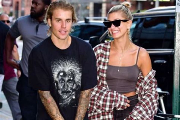 Justin Bieber Buys Flowers, Writes Love Poem For Wife Hailey As Couple Moves In New Home