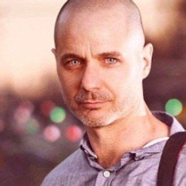 Justin McClure (Comedian) - Age, Birthday, Bio, Facts, Family, Net Worth, Height & More