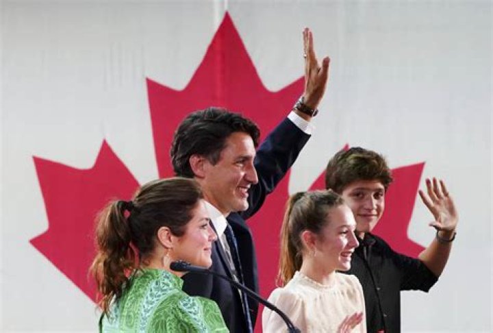 Justin Trudeau Height: How Tall Is Justin Trudeau?