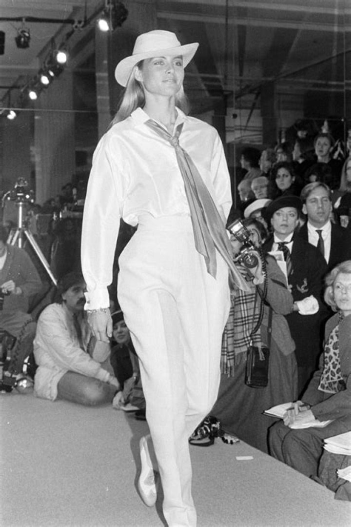 Kim Alexis (Model) - Age, Birthday, Bio, Facts, Family, Net Worth, Height & More