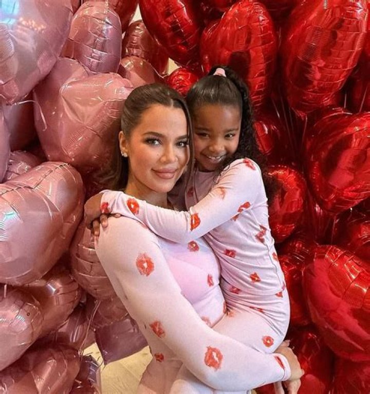 Kim Kardashian Snuggles Khloé’s Daughter True Amid California Wildfire Evacuations