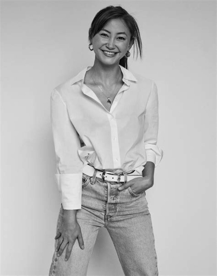 Kimiko Glenn Biography, Age, Height, Husband, Net Worth, Family