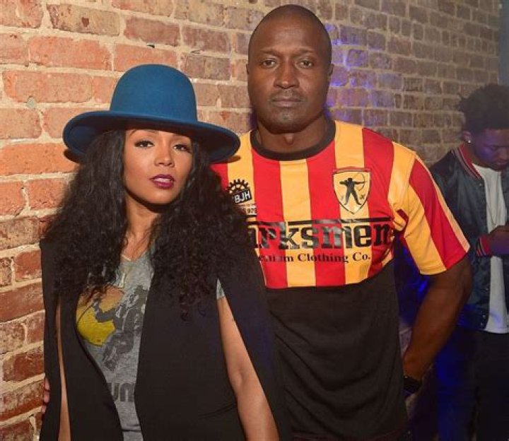 Kirk Frost Has A Few Words About The Clip Featuring His Wife Rasheeda
