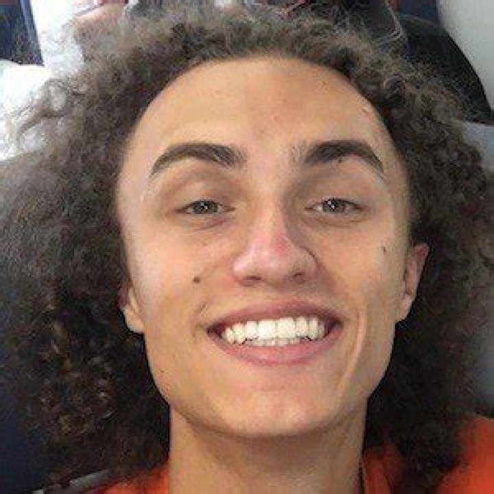 Kwebbelkop (YouTube Star) - Age, Birthday, Bio, Facts, Family, Net Worth, Height & More