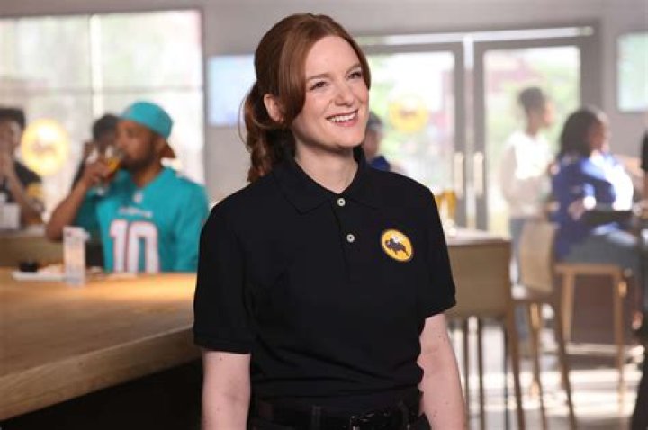 Kylie Padilla (TV Actress) - Age, Birthday, Bio, Facts, Family, Net Worth, Height & More