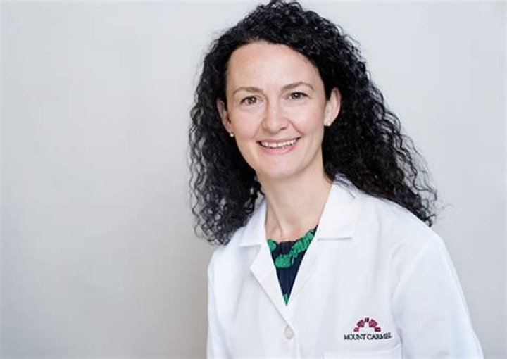 Dr. Laura Gravelin, MD – Grove City, OH