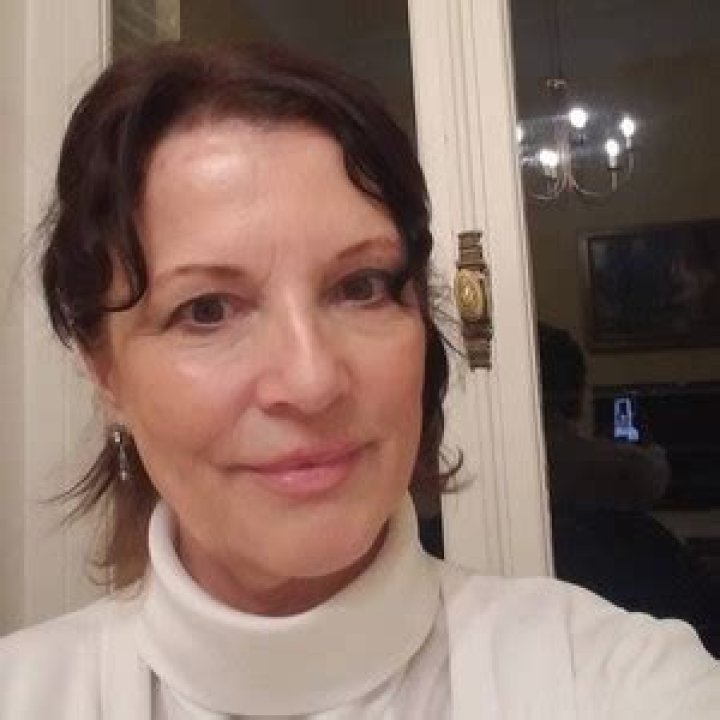 Lauren Perreau Age | Wiki, Net worth, Bio, Height, Boyfriend ?