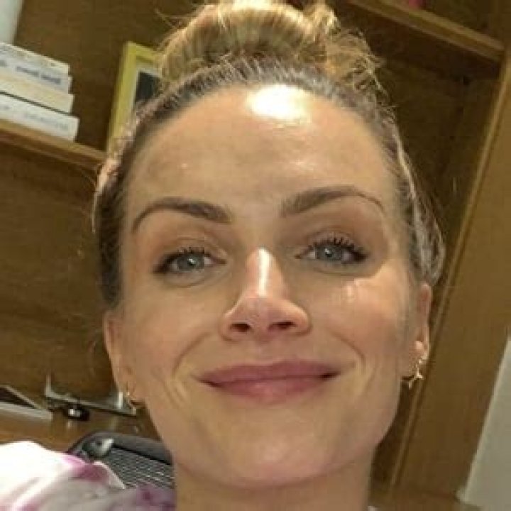 Leanne Hainsby (Fitness Instructor) - Age, Birthday, Bio, Facts, Family, Net Worth, Height & More