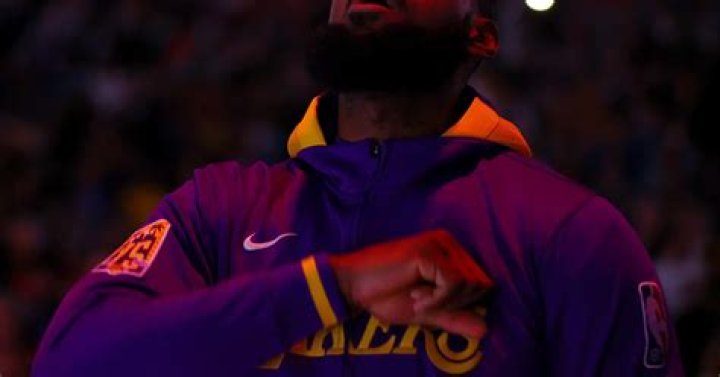 LeBron James Clarifies Stance On Kyrie Irving