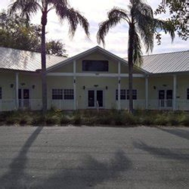 Dr. Lenay Santana, MD – Fort Myers, FL