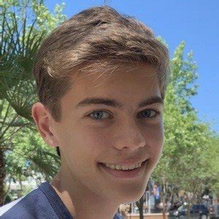 Liam Silk (TikTok Star) - Age, Birthday, Bio, Facts, Family, Net Worth, Height & More