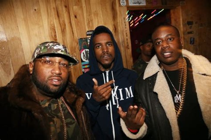 Lil Reese Ripped Apart By Fans After Friend Pours Drink On A Homeless Man