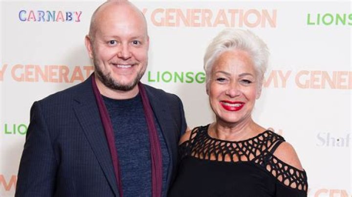 Lincoln Townley Age, Biography, Denise Welch Husband, Wiki, Net Worth