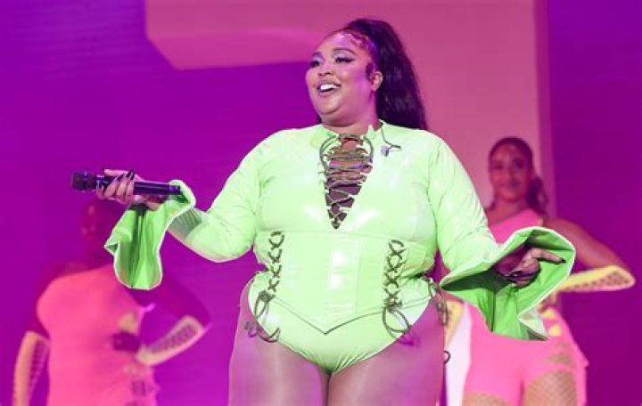 Lizzo's Best Bars About Self-Acceptance