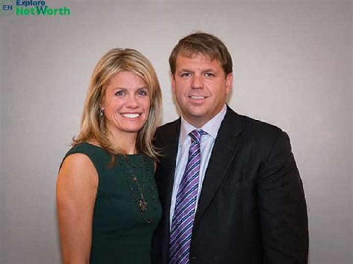 Lovie Smith Net Worth, Salary, Source of Income, Early Life, Career, Haight & More.