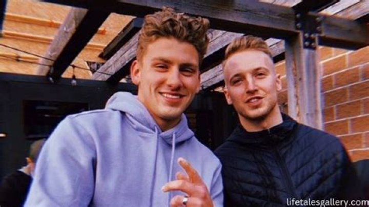 Luke Lesnar Wiki, Age, Height, Weight, Family, Girlfriend, Biography & More