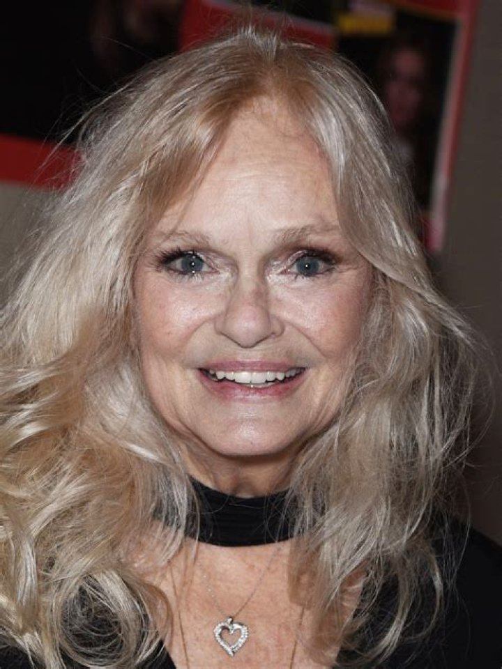 Lynda Day George (TV Actress) - Age, Birthday, Bio, Facts, Family, Net Worth, Height & More