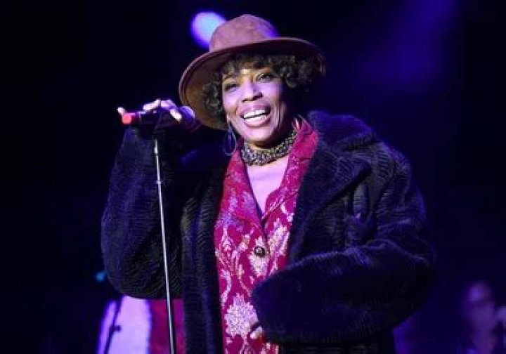 Macy Gray Net Worth 2024: What Is The Singer-Songwriter Worth?