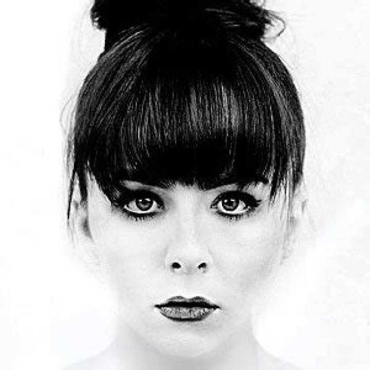 Madeline Fuhrman (Pop Singer) - Age, Birthday, Bio, Facts, Family, Net Worth, Height & More