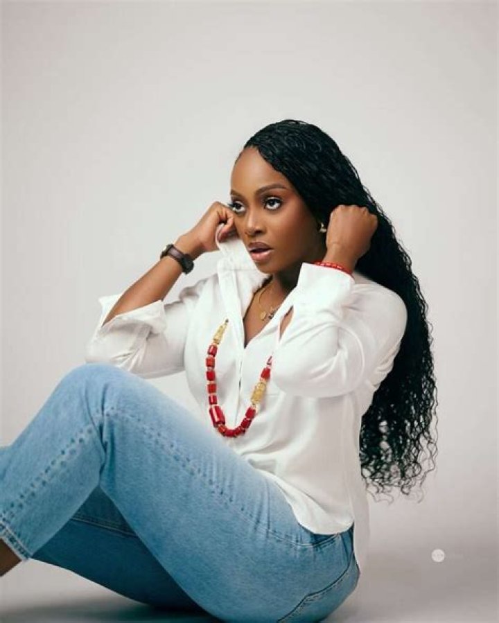 Makosi Musambasi Biography, Age, Height, Husband, Net Worth, Family