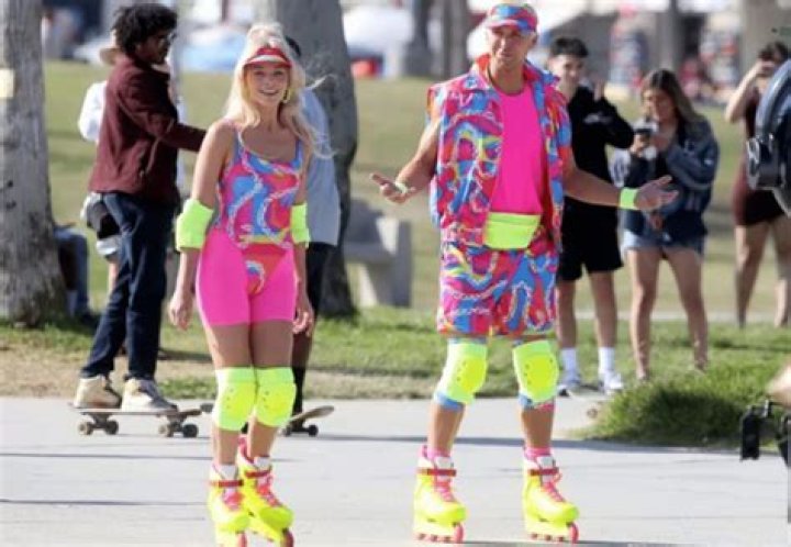 Margot Robbie Has Stated That She Was Terrified When A Large Crowd Of People Surrounded The Set Of “Barbie” In Los Angeles