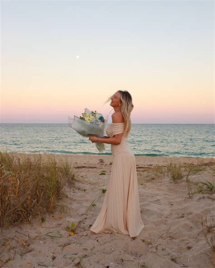 Marta Mielczarska (Instagram Star) - Age, Birthday, Bio, Facts, Family, Net Worth, Height & More