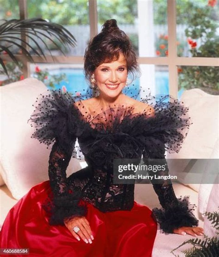 Mary Ann Mobley (TV Actress) - Age, Birthday, Bio, Facts, Family, Net Worth, Height & More