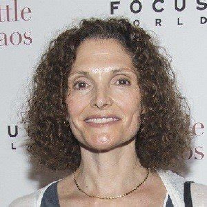 Mary Elizabeth Mastrantonio (Movie Actress) - Age, Birthday, Bio, Facts, Family, Net Worth, Height & More
