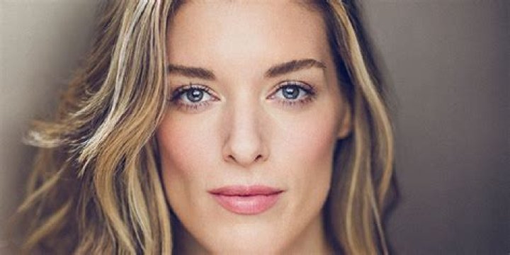 Mary Kate Morrissey (Stage Actress) - Age, Birthday, Bio, Facts, Family, Net Worth, Height & More