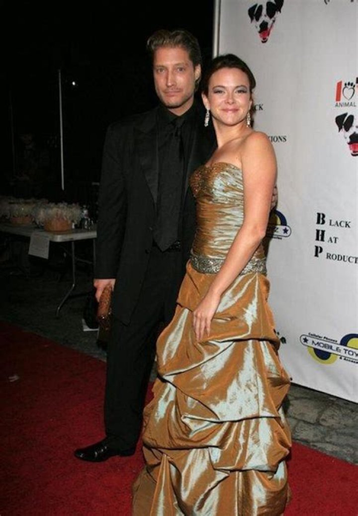 Mary Kate Schellhardt Biography, Age, Height, Husband, Net Worth, Family