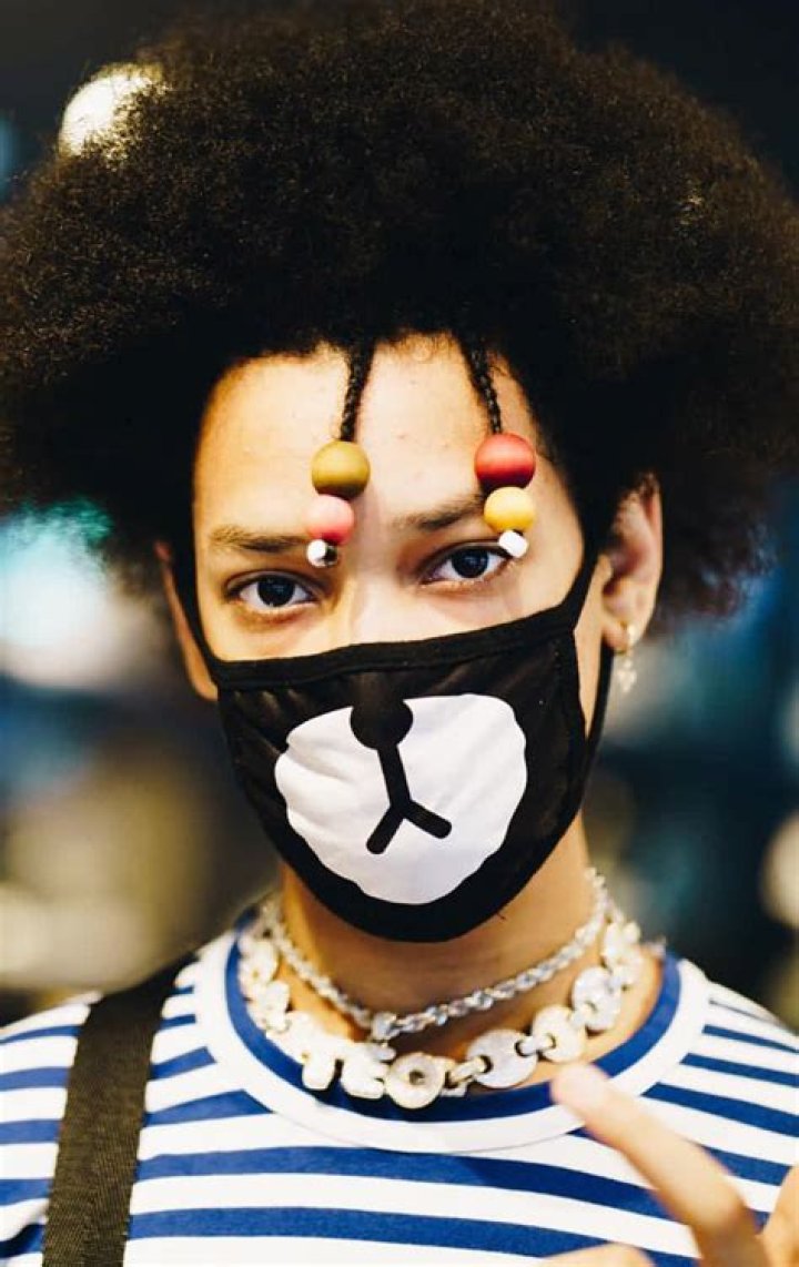 Mateo Bowles (YouTube Star) - Age, Birthday, Bio, Facts, Family, Net Worth, Height & More