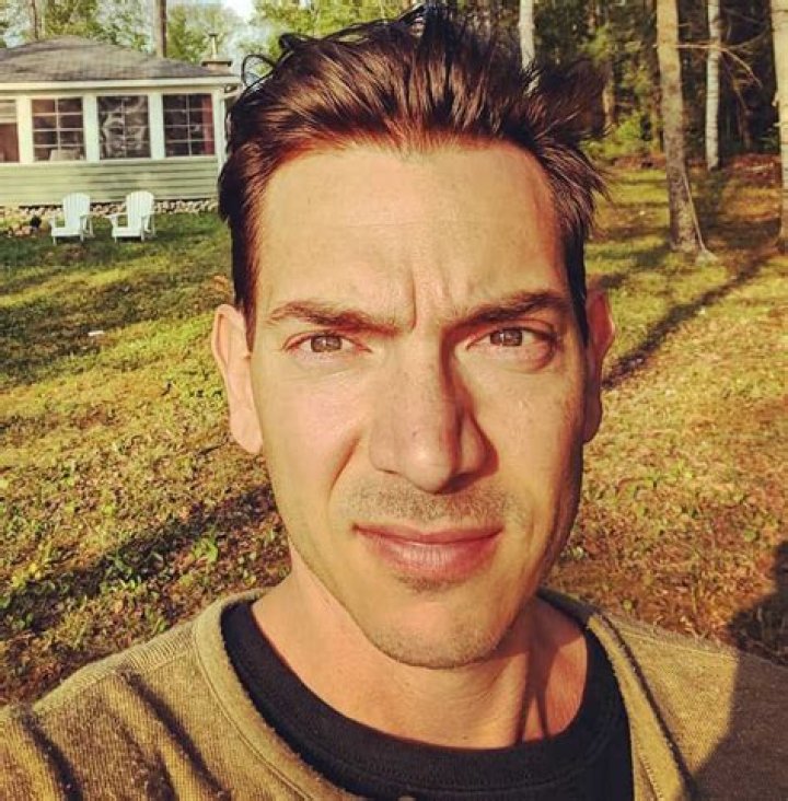 Matty Finochio (TV Actor) - Age, Birthday, Bio, Facts, Family, Net Worth, Height & More