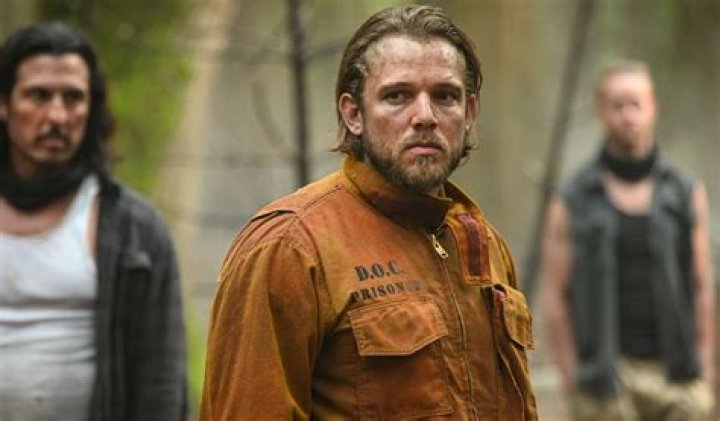 Max Thieriot (TV Actor) - Age, Birthday, Bio, Facts, Family, Net Worth, Height & More