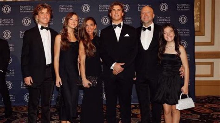 Meet Harriet Dart’s Parents Susie Dart And Nick Dart