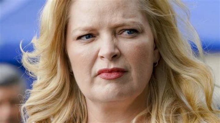 Melissa Peterman’s Measurements – Height, Weight Loss: How?