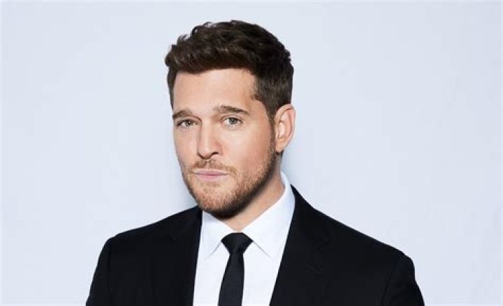 Michael Bublé (Jazz Singer) - Age, Birthday, Bio, Facts, Family, Net Worth, Height & More