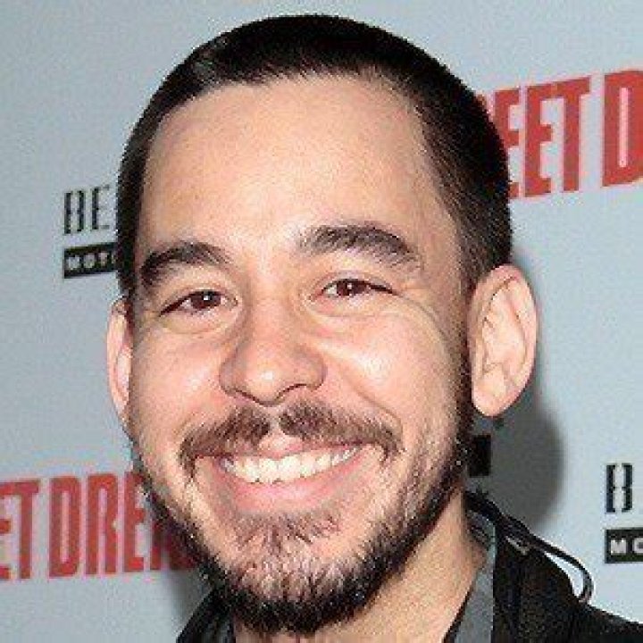 Mike Shinoda (Guitarist) - Age, Birthday, Bio, Facts, Family, Net Worth, Height & More