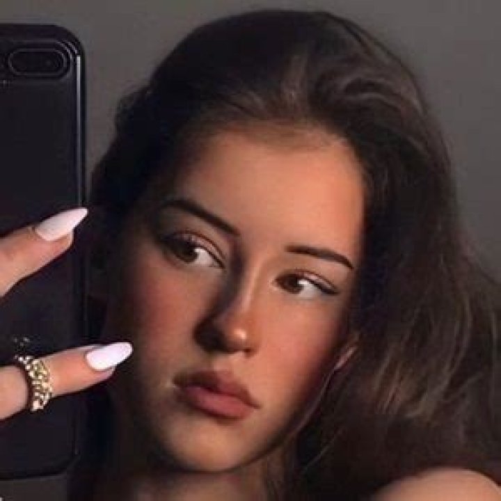 Mira.004 (TikTok Star) - Age, Birthday, Bio, Facts, Family, Net Worth, Height & More