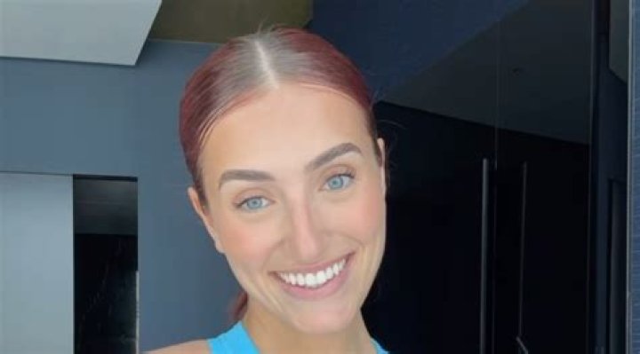 Mishka Silva Age | Wiki, Net worth, Bio, Height, Boyfriend?