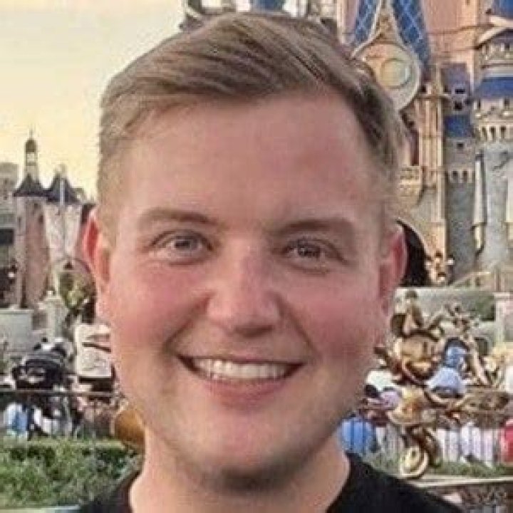 mrthomasenglish (TikTok Star) - Age, Birthday, Bio, Facts, Family, Net Worth, Height & More