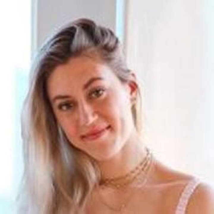 Natacha Oceane (YouTube Star) - Age, Birthday, Bio, Facts, Family, Net Worth, Height & More