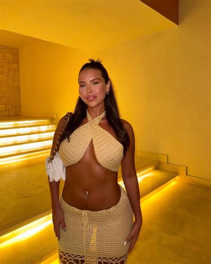 Natalia Garibotto (Instagram Star) Wiki, Bio, Age, Height, Weight, Dating, Career, Net Worth, Facts