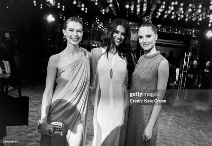 Nathalie Sorrell: dating, net worth, tattoos, smoking & body measurements