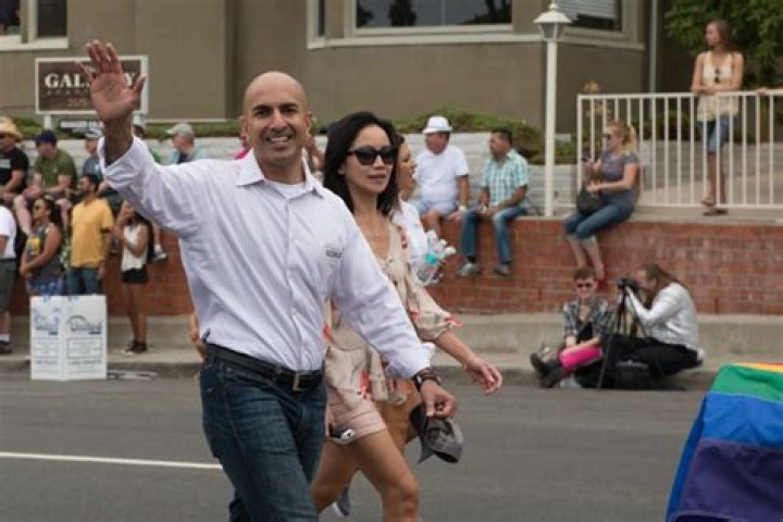 Neel Kashkari Biography, Age, Height, Wife, Net Worth, Family
